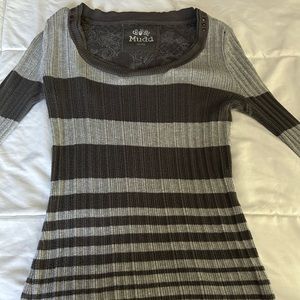 grey black mudd long sleeve